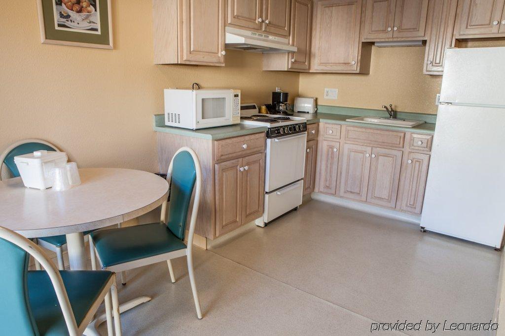 Marinwood Inn & Suites Новато Экстерьер фото